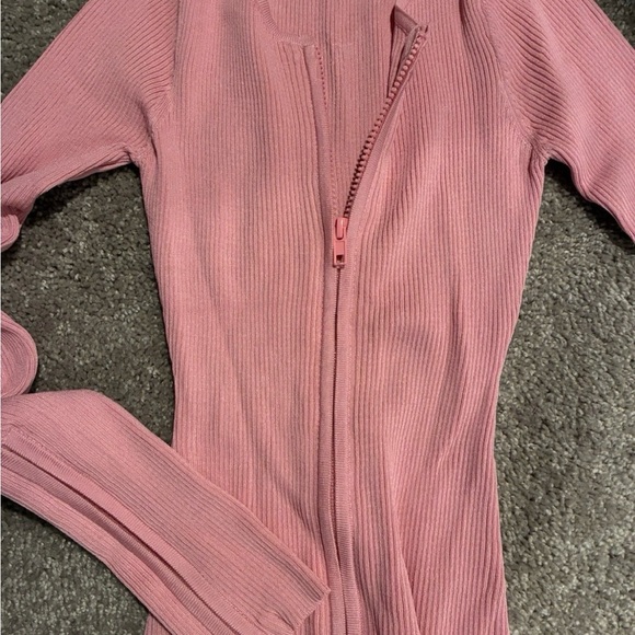 Fashion Nova Pink Ribbed Set with Zipper Design - Picture 2 of 3